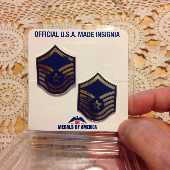 Medals of America cold war commemorative ribbon. - Picture 2 of 4